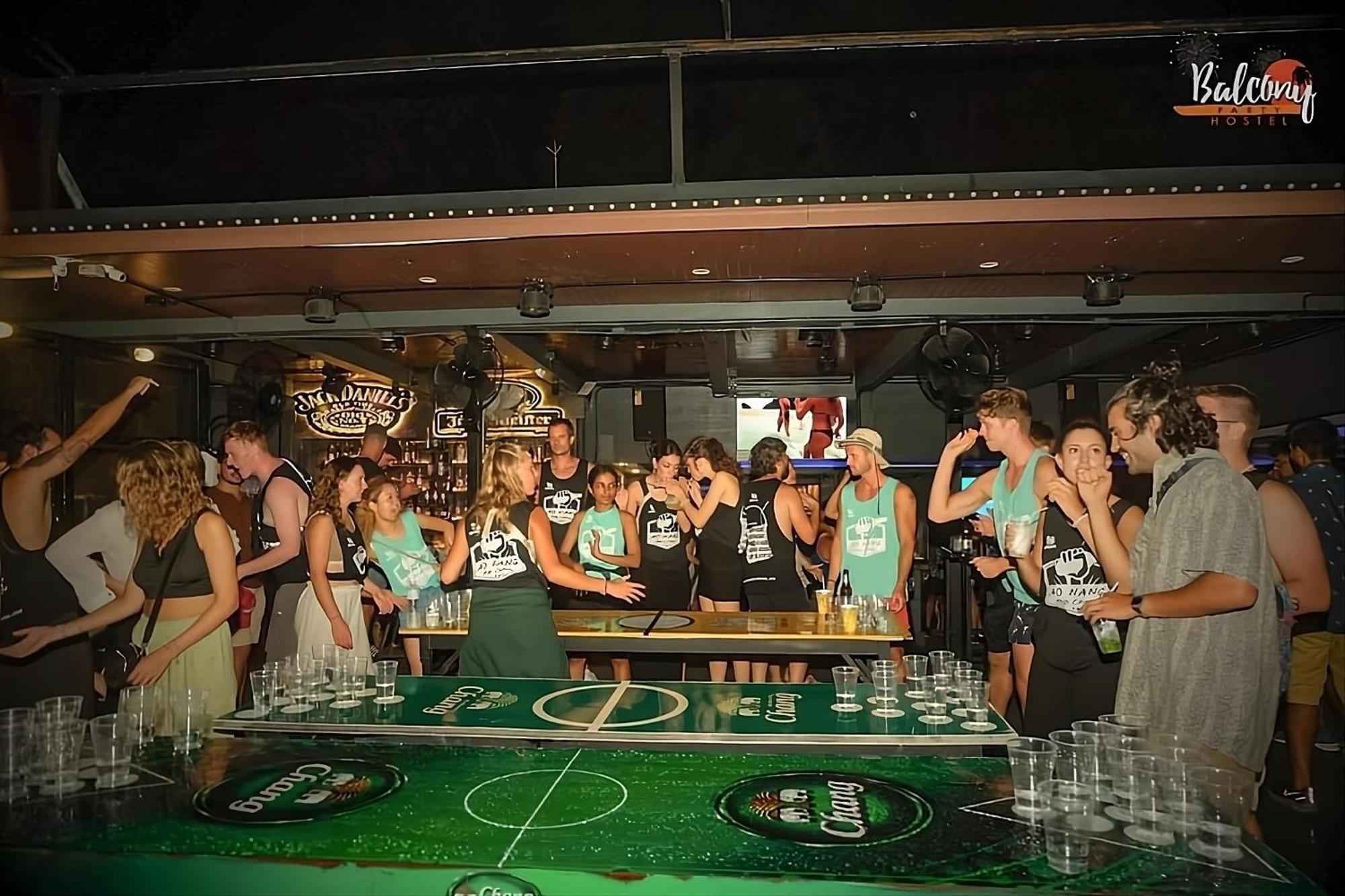 Ao Nang Balcony Party Hostel - 18-40 (Adults Only) מראה חיצוני תמונה