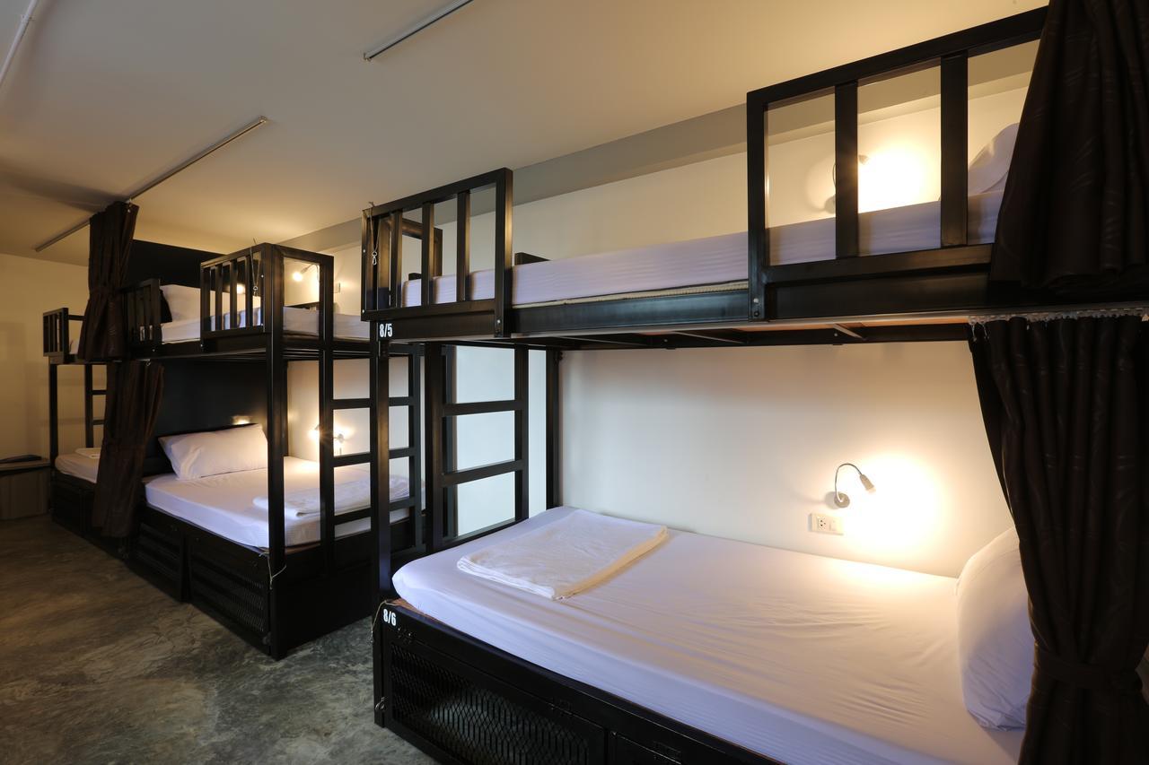 Ao Nang Balcony Party Hostel - 18-40 (Adults Only) מראה חיצוני תמונה