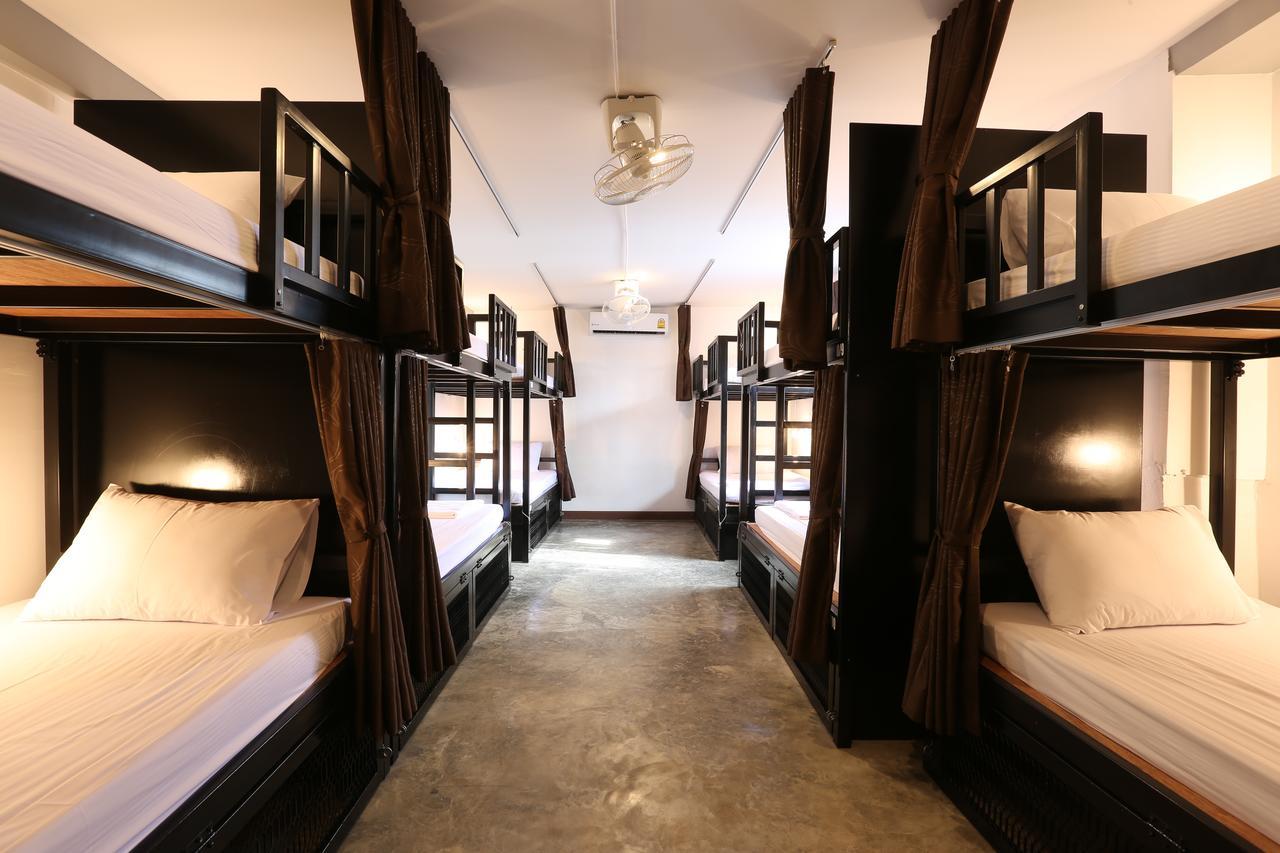 Ao Nang Balcony Party Hostel - 18-40 (Adults Only) מראה חיצוני תמונה
