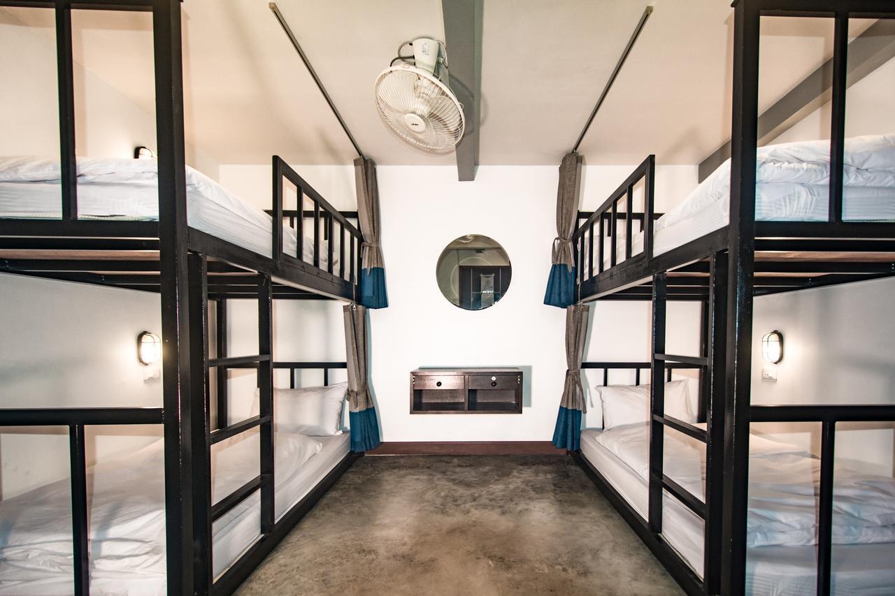 Ao Nang Balcony Party Hostel - 18-40 (Adults Only) מראה חיצוני תמונה